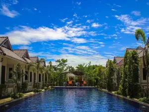 Thanawong Pool Villa