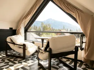 Cloud&Butterfly·Designer Vacation B&B (Kanas Old Village Branch)