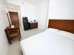 Grand Riviera Suites by RedDoorz