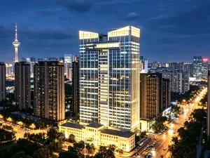 Yaduo Hotel, Fangxing Square Metro Station, Youth Street, Shenyang