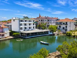 Olive Branch Hotel