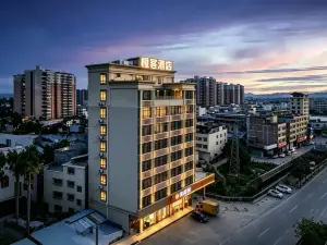 Orange Ke · Hotel (Meizhou Xingning Dongyuegong Bus Station)
