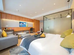 GreenTree Inn (RT mart, Yulin Convention and Exhibition Center)