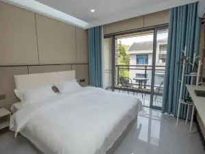 Beautiful Nanshan Vacation Apartment