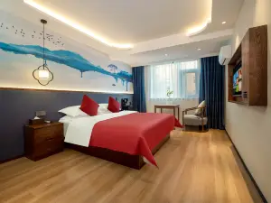 Weihui Lishui Holiday Hotel (Xinxiang Medical College No.1 Affiliated Hospital)