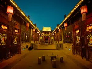 平遙雍華閣人文客棧（平遙古城景區市樓店）