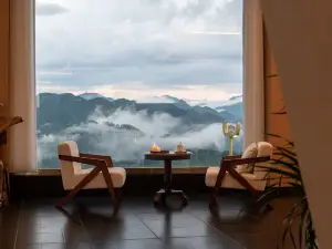 SUYE Hostel · Mountain Cottage (Xijiang Qianhu Miao Village West Gate Tourist Center Branch)