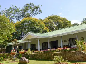 Cranford Railway Retreat