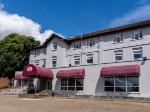 Norwich Central Hotel- Near Norwich Train Station & Carrow Road Stadium