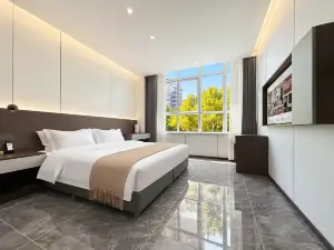 Zero City PLUS Hotel
