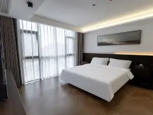 Weining Lanyu Hotel