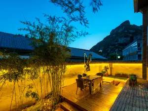 Floral Hotel · Yesanpo Mountain and Water Habitat hotel (Yesanpo Yunxigu Branch)
