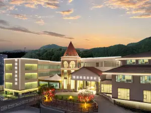 Anshun Yuemanzhi hot spring hotel