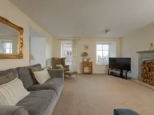 เดอะ ไอซ์ เฮาส์