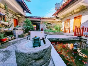 黃姚古鎮秋水一舍客棧