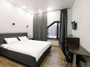 Tundra Hotel