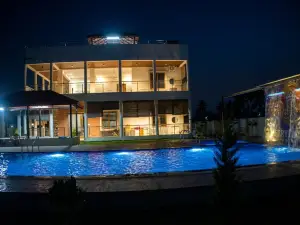 amara kosha - utsav - devanahalli - wedding venue, corporate retreat, parties & homestays