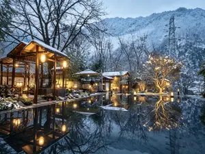 Hailuogou Yixiyun Homestay (Moxi Ancient Town Branch)