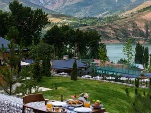 Burchmulla Resort & Chalets
