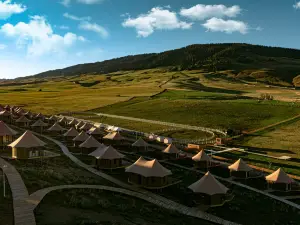 喀拉峻無垠之境野奢營地ホテル