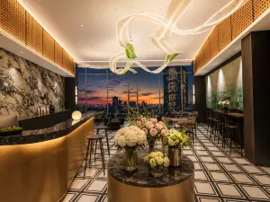 Haoting High-Rise River View Hotel (Jiefangbei Hongyadong Branch)