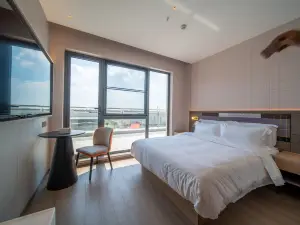 Homeinn Ripple Hotel (Wuwei BYD High-Speed Railway Station)