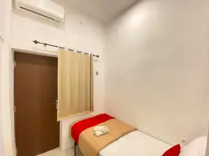 RedDoorz Syariah @ Panglima Sudirman Pasuruan