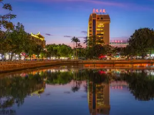 Overseas Chinese Hotel