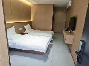 Linzi's Home Homestay