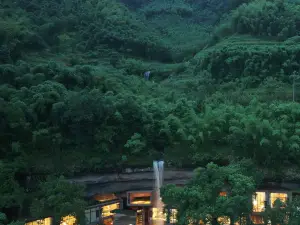 Jianglu Yalugu Hotel