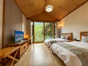 Helv Tourist Resort Homestay