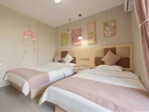 Kunming Furuisi Guesthouse (North Square of Kunming Railway Station)