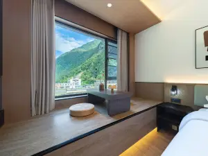 Feili private soup courtyard (Bipenggou scenic spot store)
