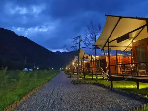 Liuba Zhuge Highlights Jiangtai Homestay