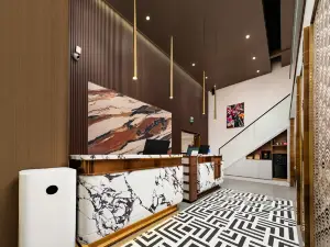 Tai'an Puyan Hotel (Taishan Exhibition Center Wanda Plaza)