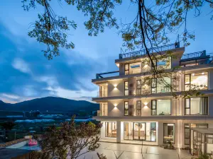 Shengsi Pushu • 18 mu B&B