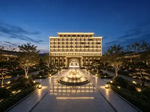 Jiaxian ·  YUYUAN COURTYARDHOTEL (Jiaxian Coach Station)