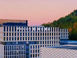 Pulun Hotel (Anji Phoenix Mountain Branch)