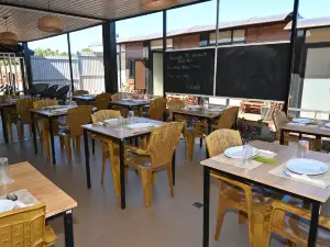 Airport Nest Inn Fiji