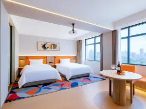 Yuepeng Meihao Hotel (Oriental Lijingmao Branch, Qingyang High speed Railway Station)