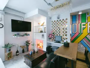 Diff Hostel