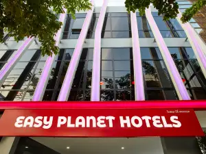 โรงแรม อีซี่ แพลนเนต กรุงเทพฯ สุรวงศ์