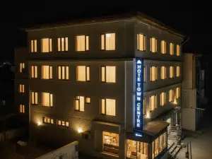 Hotel Town Centre , Srinagar