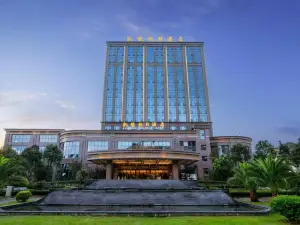 龍陵凱龍假日飯店