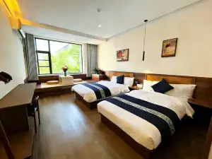 Juxianju Homestay (Dayu City)