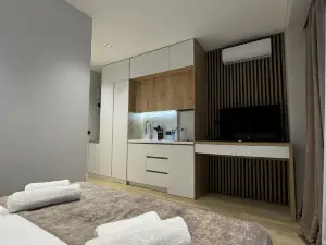 Bristol Kvariati Sea View Aparthotel
