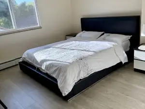 Richmond Airport Family Suite