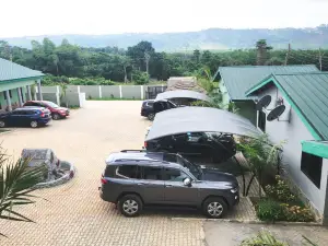 Tetra Jungle Hotel