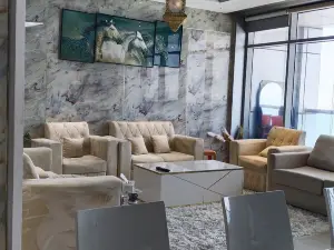 Affordable luxurious holiday home