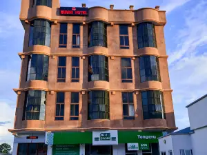 ซัมนิ โรงแรม